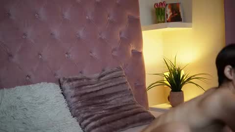  Maia  online show from 09.10.25