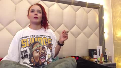 Snapshot of maiapark chatting on 12.28.24 Maia online show from 12.28.24