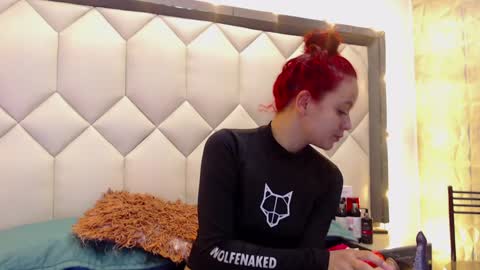 Snapshot of maiapark chatting on 01.25.25 Maia online show from 01.25.25