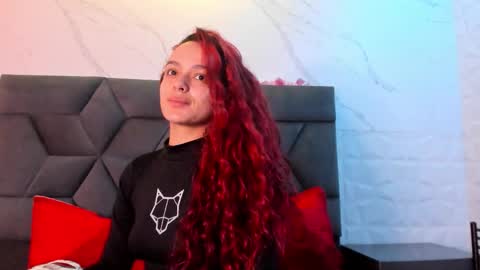 Snapshot of maiapark chatting on 09.09.25 Maia online show from 09.09.25