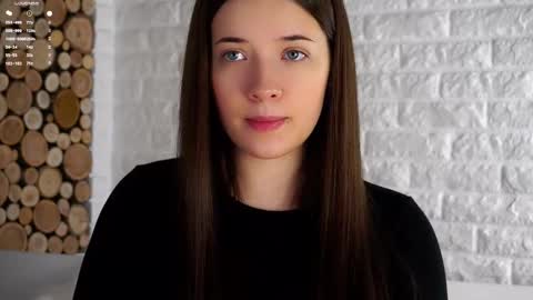 Snapshot of maidabuoy chatting on 10.12.25 Lucy online show from 10.12.25