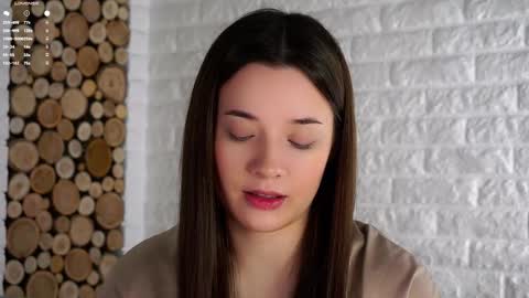 Snapshot of maidabuoy chatting on 10.16.25 Lucy online show from 10.16.25