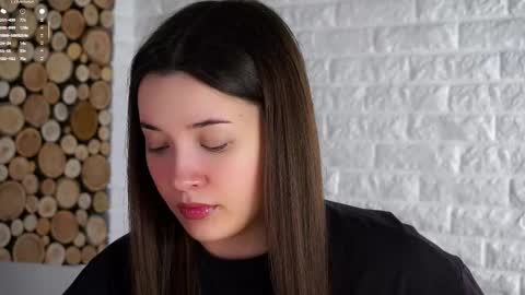 Snapshot of maidabuoy chatting on 10.25.25 Lucy online show from 10.25.25