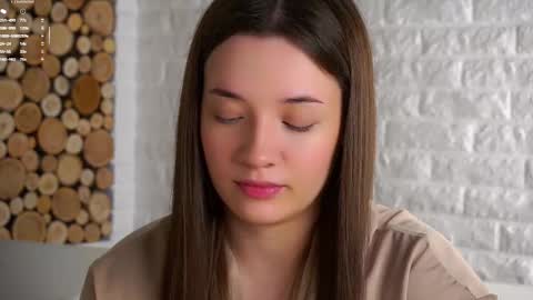 Snapshot of maidabuoy chatting on 11.01.25 Lucy online show from 11.01.25