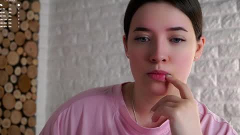 Lucy online show from 04.03.26