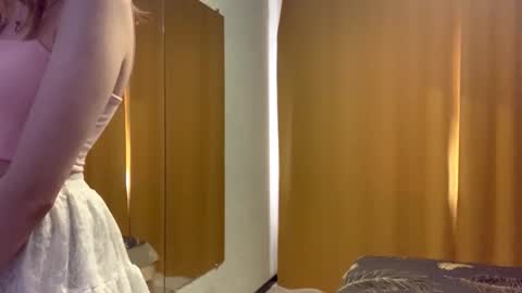 Elina online show from 09.27.25