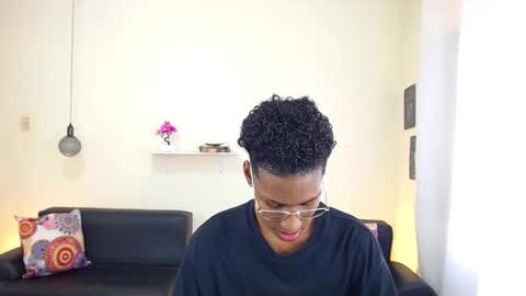 I am Maik online show from 02.14.25