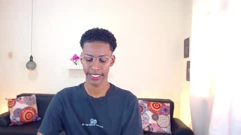 I am Maik online show from 02.17.25