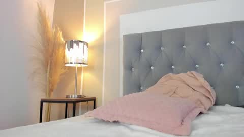 Snapshot of mailin18 chatting on 01.21.25 Mailin online show from 01.21.25