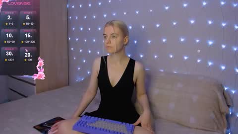 Your kitty online show from 09.18.25