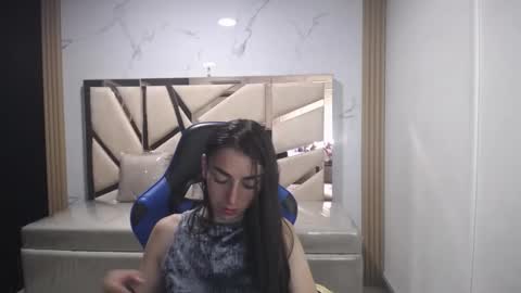 Maily online show from 10.23.25