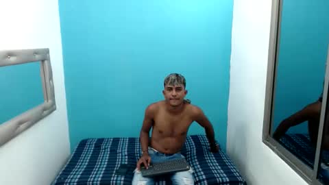 Snapshot of mairk18 chatting on 02.03.25 MAIRK online show from 02.03.25