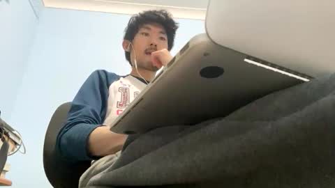 David Sae Hymn Cho online show from 12.18.25