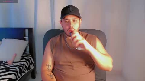 Snapshot of maison_xmed chatting on 03.03.26 maison_xmed online show from 03.03.26