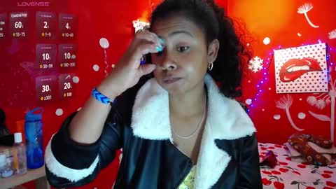 Maite online show from 10.24.25