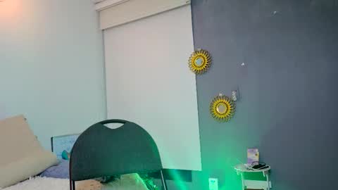   Lauu online show from 02.20.26