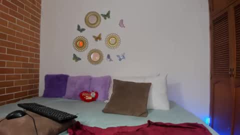 maja_hills online show from 01.09.25