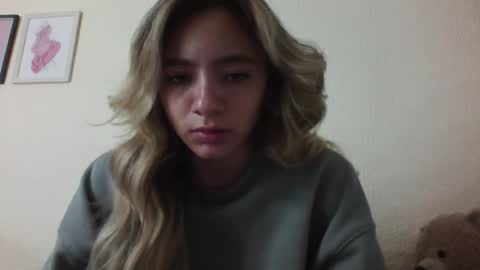 majo_gomezz online show from 02.13.26