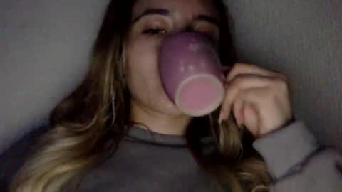 majo_gomezz online show from 04.08.26