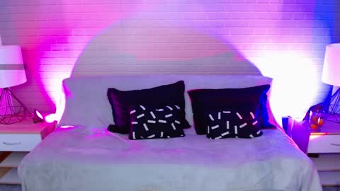 Makarena  online show from 02.08.25