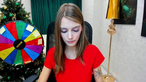 Chloe online show from 12.25.24