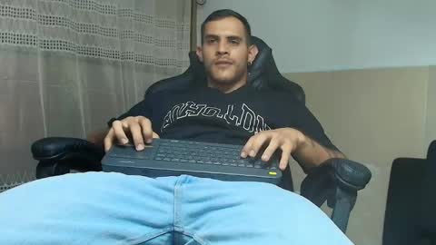 Snapshot of make_manson chatting on 09.18.25 Make online show from 09.18.25