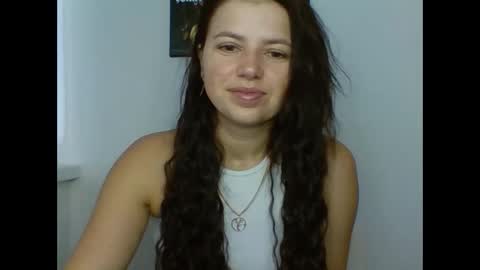 Snapshot of make_mesmile chatting on 09.14.25 make_mesmile online show from 09.14.25
