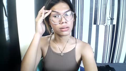 Snapshot of makekeanacum chatting on 12.02.24 SWEET KEANA online show from 12.02.24