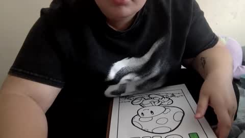 makemesquirt06 online show from 09.17.25