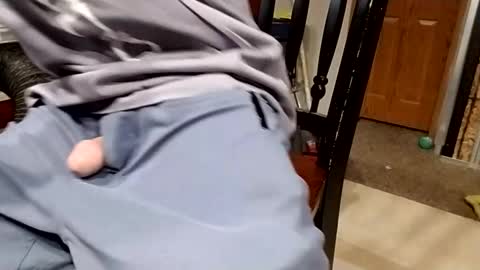 Snapshot of makemypantstightasfuck chatting on 02.13.25 makemypantstightasfuck online show from 02.13.25