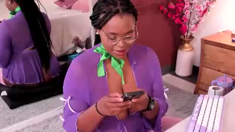 Snapshot of makena_gh chatting on 07.17.26 makena online show from 07.17.26