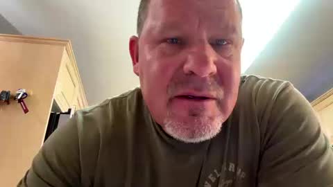 Snapshot of makeyousquirt1969 chatting on 10.16.25 makeyousquirt1969 online show from 10.16.25