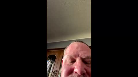 Snapshot of makeyousquirt1969 chatting on 10.22.25 makeyousquirt1969 online show from 10.22.25