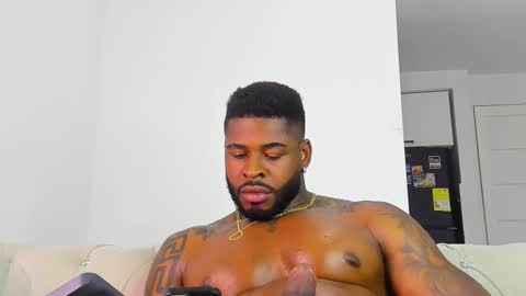 Makonnen online show from 11.22.25