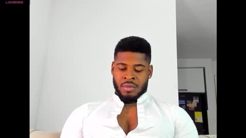 Makonnen online show from 12.22.25