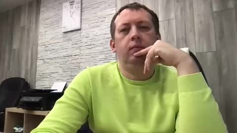 Snapshot of maks199402 chatting on 01.12.26 maksoffice online show from 01.12.26