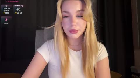 maksisisia online show from 02.20.26