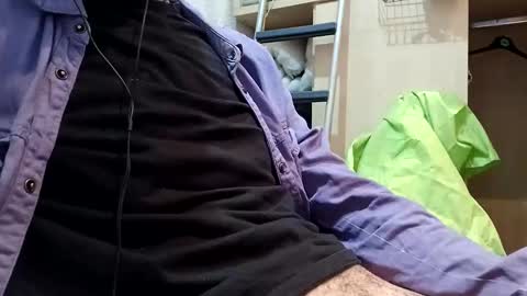 Snapshot of makukabig chatting on 10.18.25 makukabig online show from 10.18.25