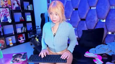 Snapshot of maky_coss chatting on 04.20.26 maky_coss online show from 04.20.26