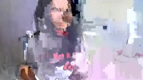 Mal Norma online show from 01.11.25