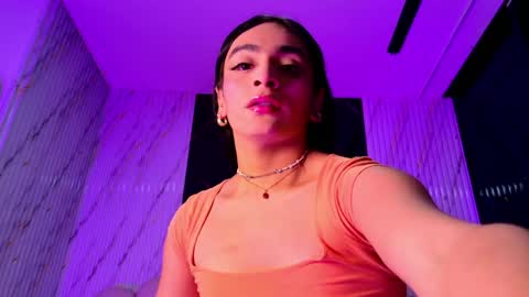 malaia thompson  online show from 05.08.26
