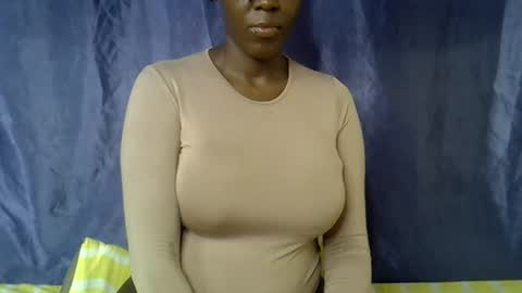 Snapshot of malaika_musa chatting on 07.23.26 malaika_musa online show from 07.23.26