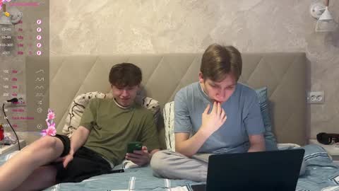 Snapshot of malcolm_yang chatting on 12.27.24 Tom and Mark 3 online show from 12.27.24