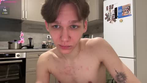 Snapshot of malcolm_yang chatting on 02.16.25 Tom and Mark 3 online show from 02.16.25