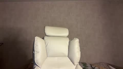 Snapshot of malcolm_yang chatting on 02.17.25 Tom and Mark 3 online show from 02.17.25