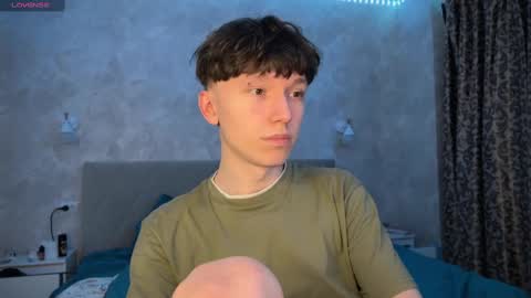 Snapshot of malcolm_yang chatting on 02.23.25 Tom and Mark 3 online show from 02.23.25