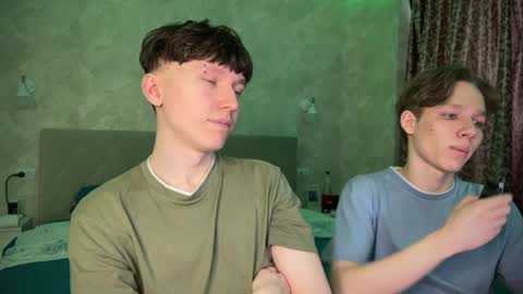 Snapshot of malcolm_yang chatting on 02.24.25 Tom and Mark 3 online show from 02.24.25