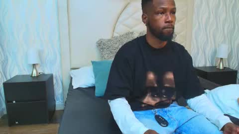 Snapshot of malcompierce chatting on 09.27.25 Malcom online show from 09.27.25