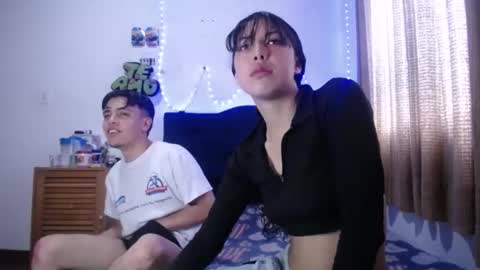 Snapshot of malejand_thomassex chatting on 02.15.25 maleja y thomas online show from 02.15.25