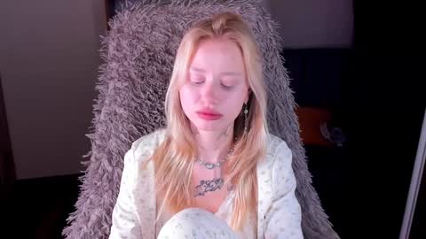 Malena online show from 01.08.25